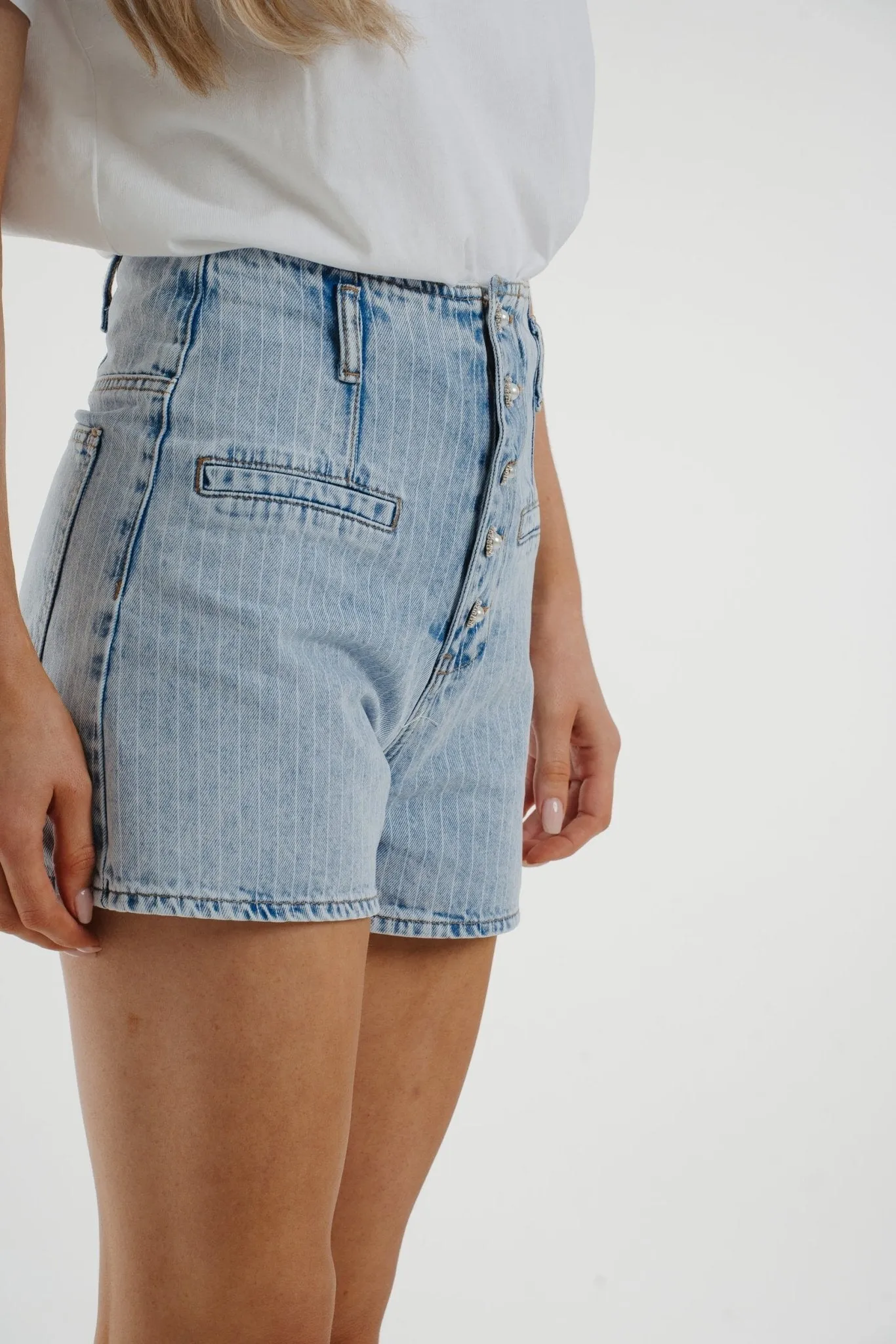 Cindy Pinstripe Shorts In Light Wash