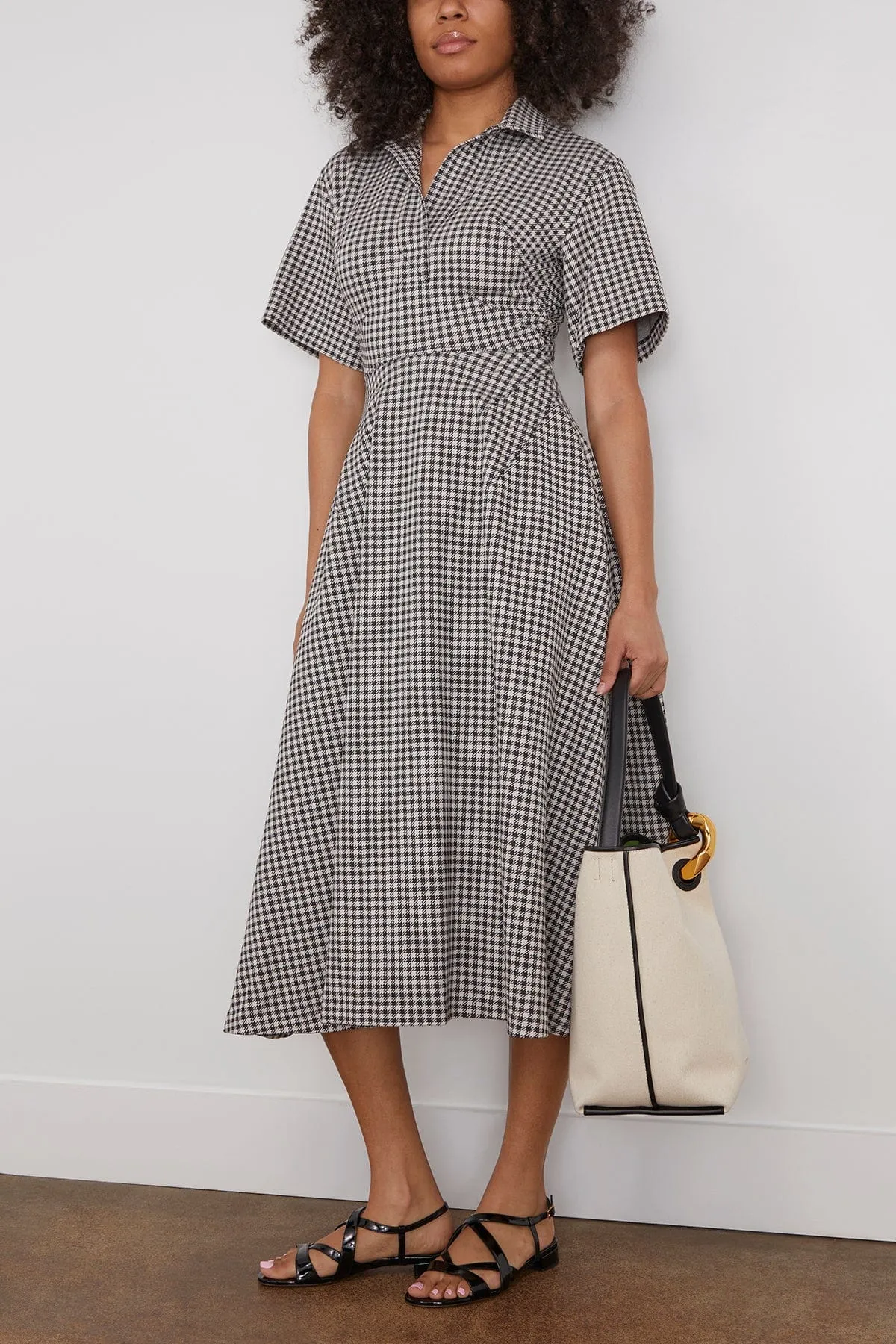 Gingham Darted Short Sleeve Shirtdress in Black/Ivory