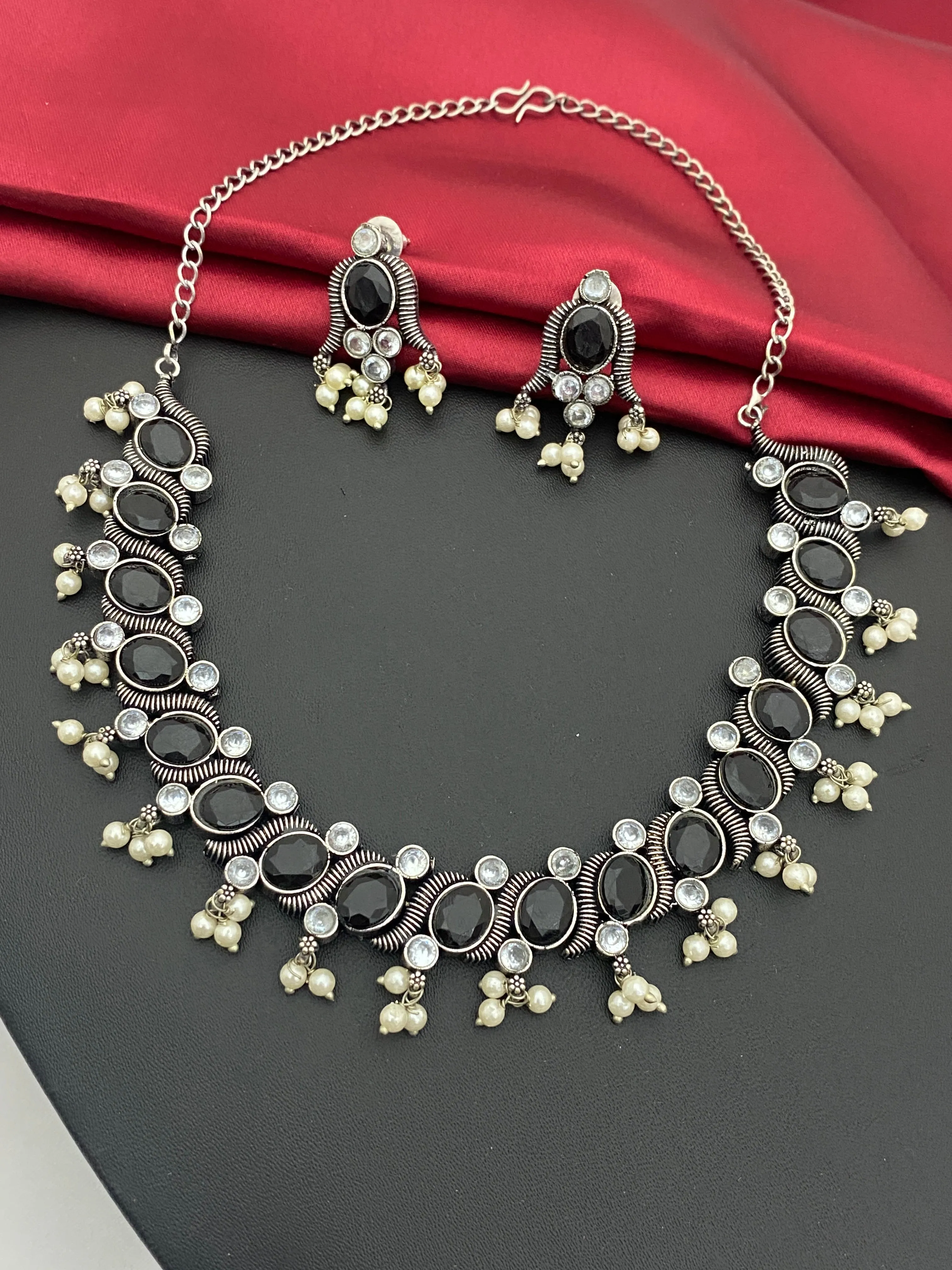 New Trendy Oxidized Pearl Beaded Necklace With Earrings