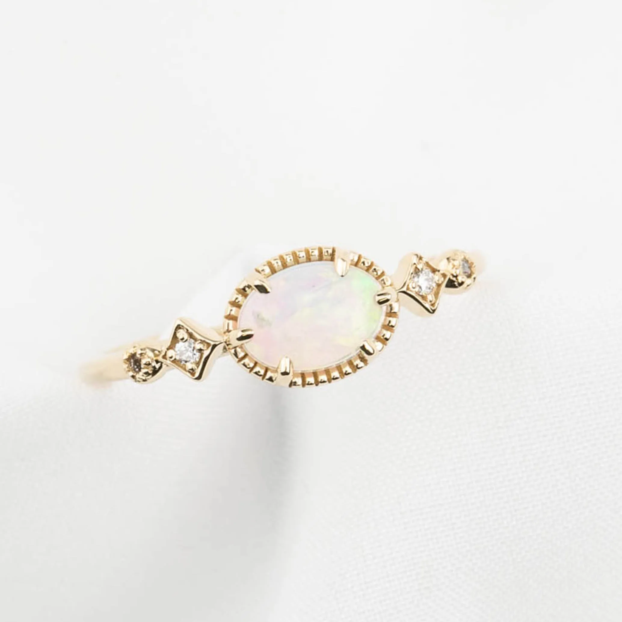 Stella Ring 0.30ct Rainbow Opal, 14K Yellow Gold (One of a kind)