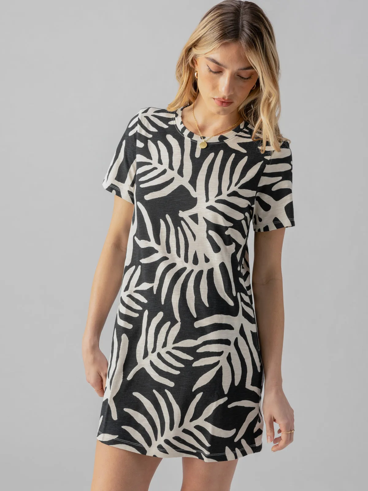 The Only One T-Shirt Dress Night Palm